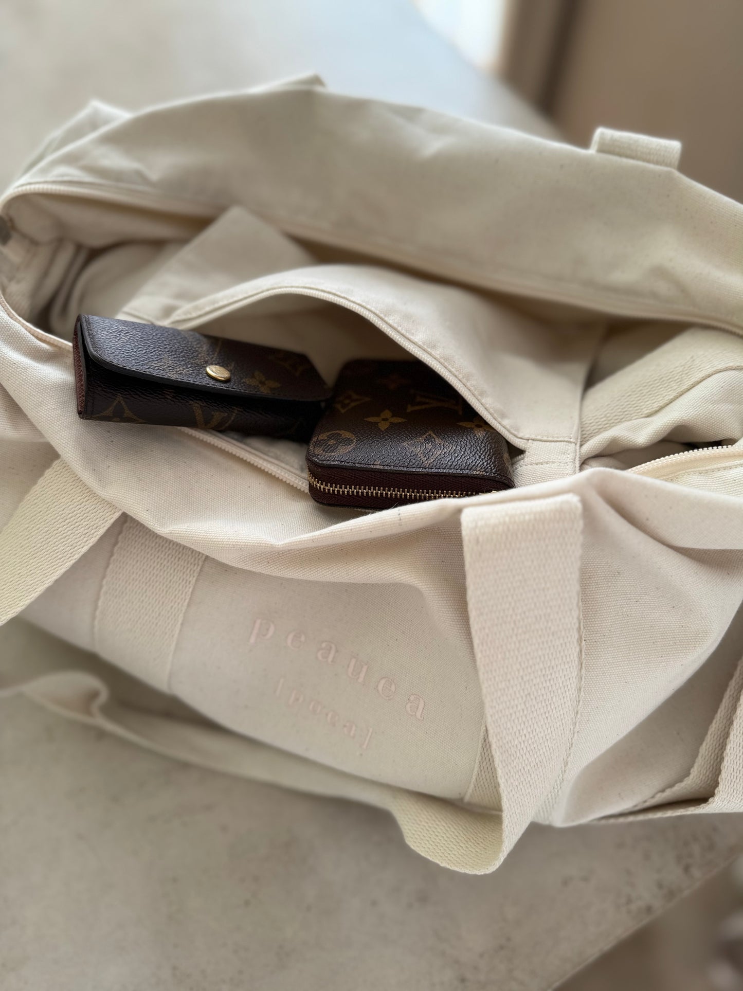 Everyday zipper bag